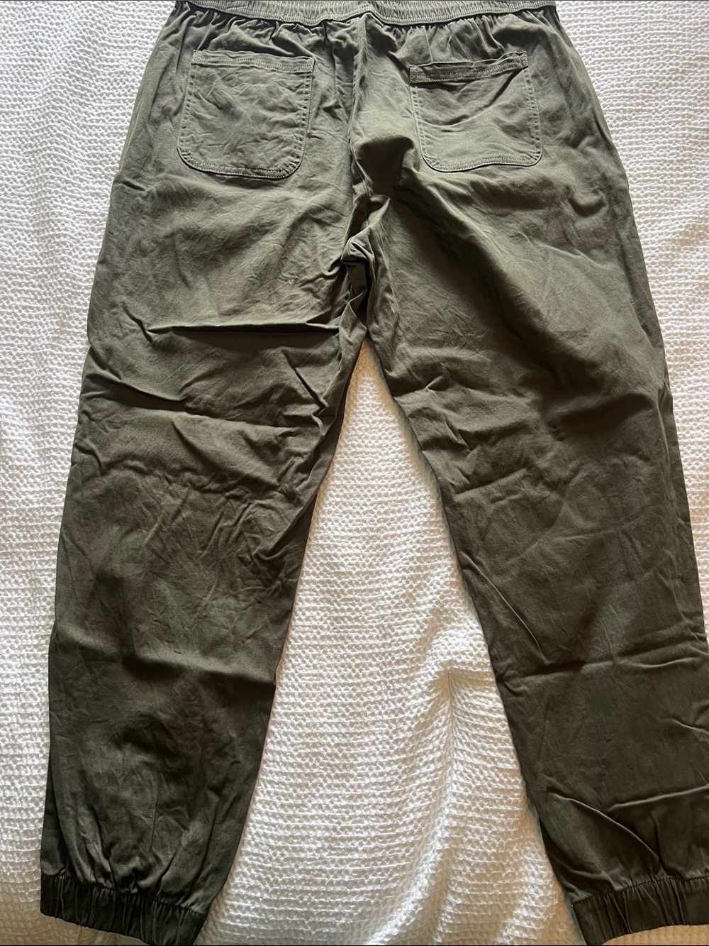 C & C California Olive Drawstring Jogger Style Pants - Picture 3 of 4